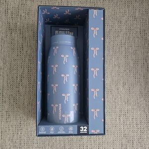 Hydrapeak Flow 32 oz Limited Edition Modern Blue Water Bottle w/Pink Bows